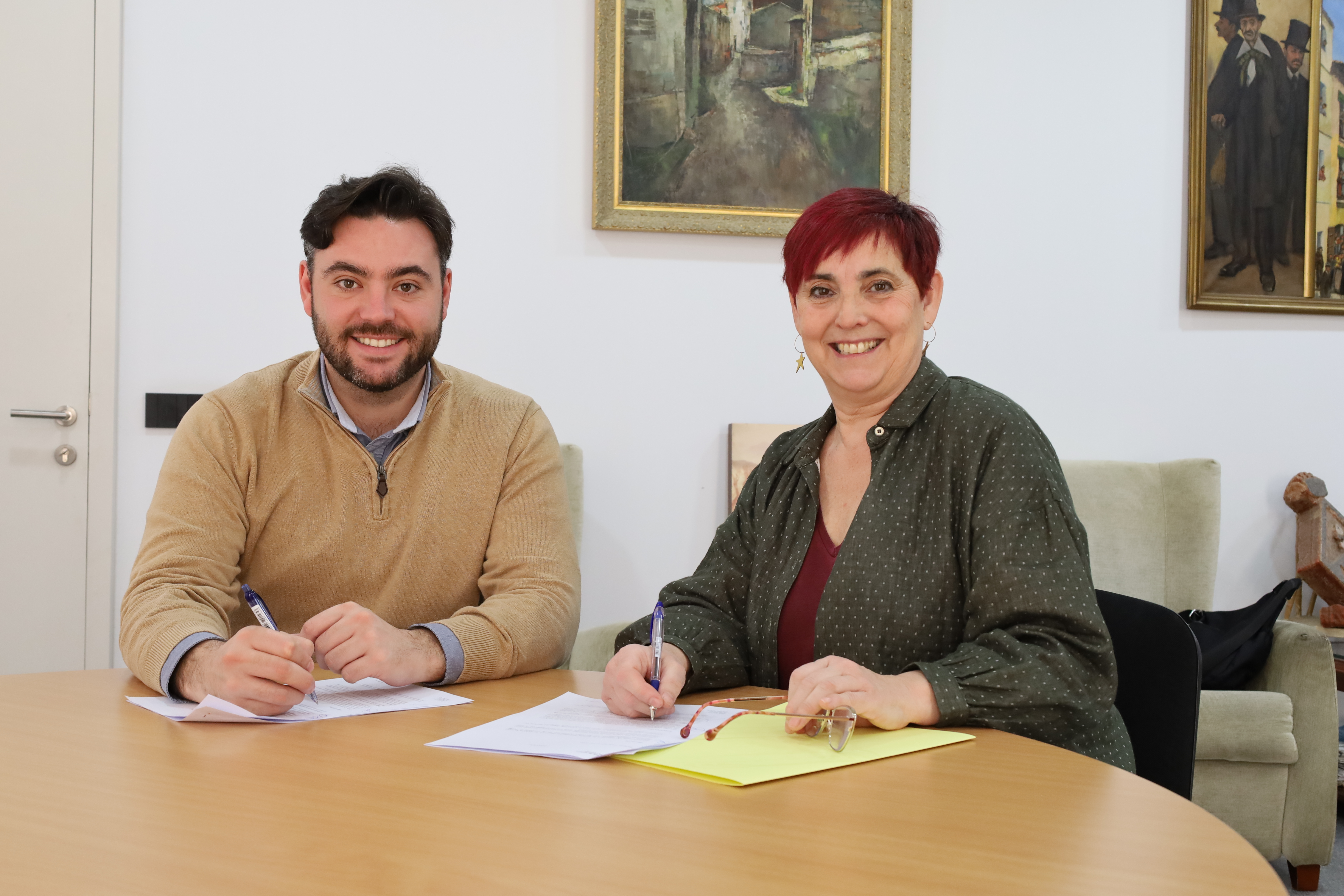 L'Ajuntament de Sallent i l'associaci&oacute; Amics de les Enramades, han renovat el conveni de col&middot;laboraci&oacute; entre les dues parts.